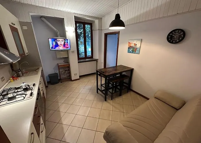 Lovely Central 2-Bedroom