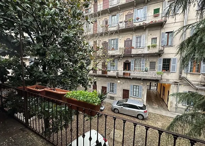 Lovely Central 2-Bedroom